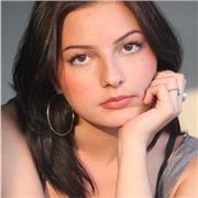 Estudiante apasionada, comprometida y entusiasta, con experiencia en el ámbito didáctico-creativo de niñ@s de entre 6-12 años